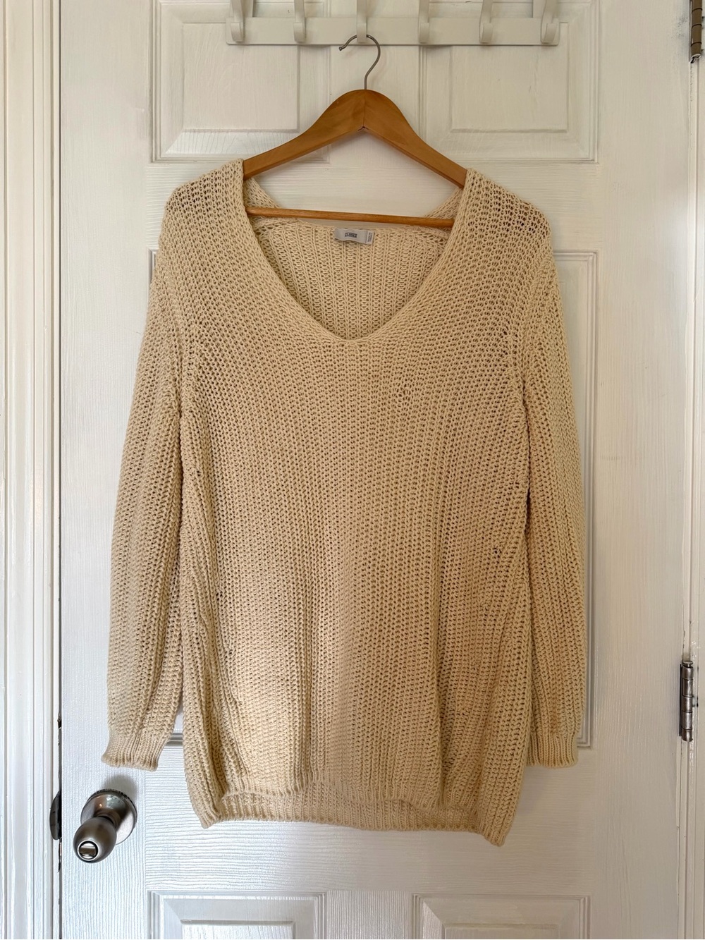 Closed Cream Open-Knit V-Neck Sweater